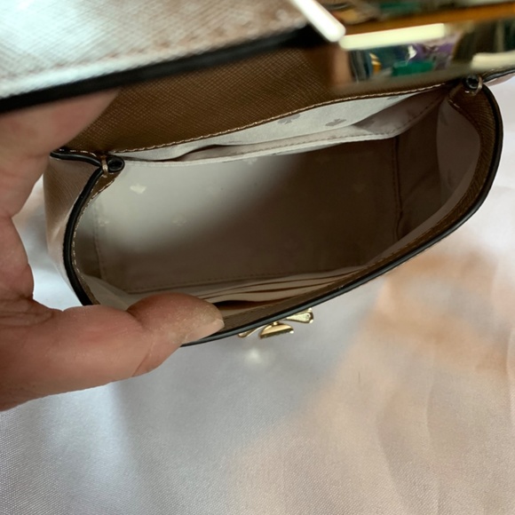 🎉Host Pick🎉 NWT Gorgeous Kate Spade Mini Shoulder Bag / Hand Bag! - Picture 7 of 12